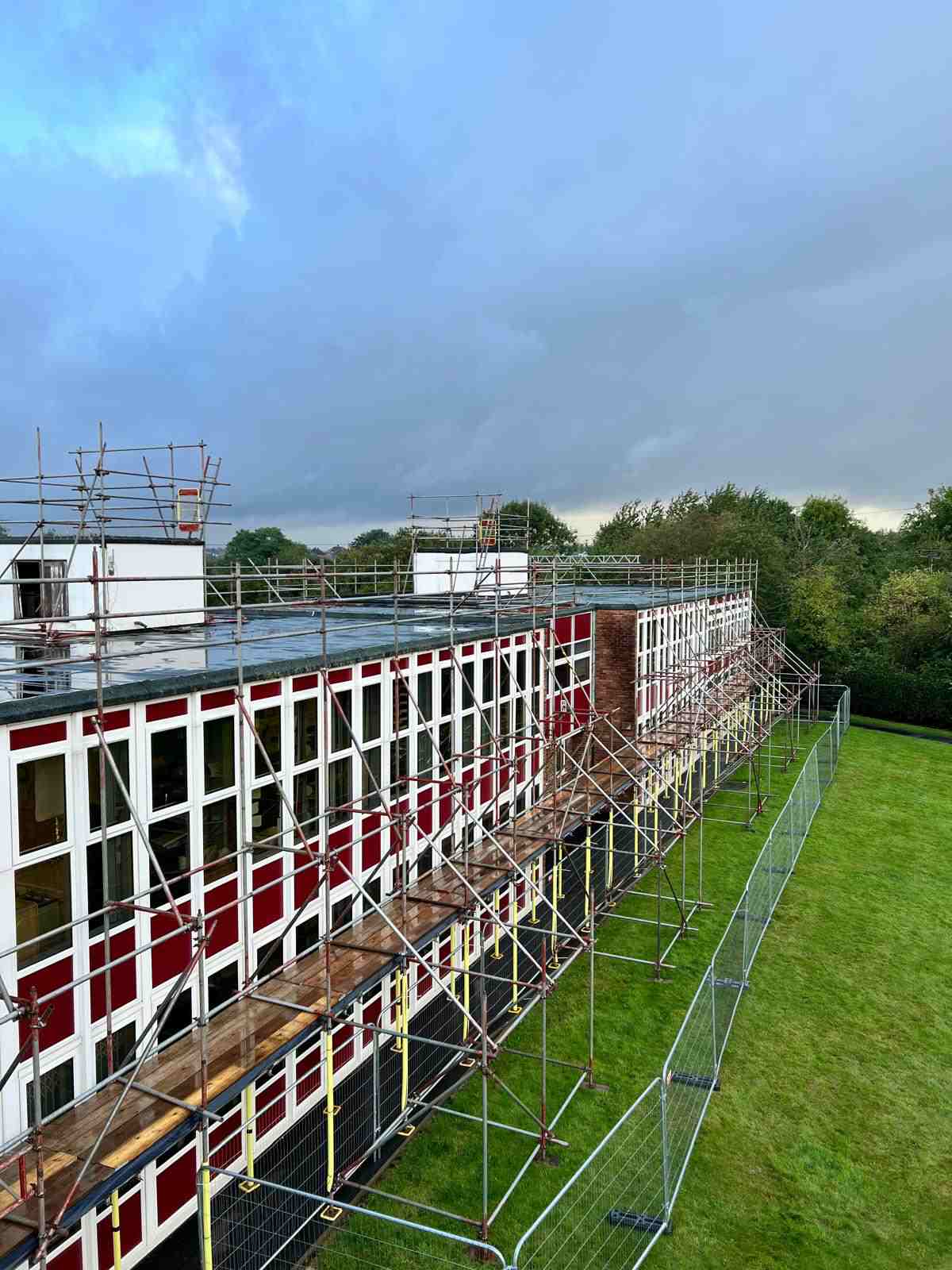 Eaton Park Academy - Stoke-on-Trent - Access scaffolding construction - 	Commercial