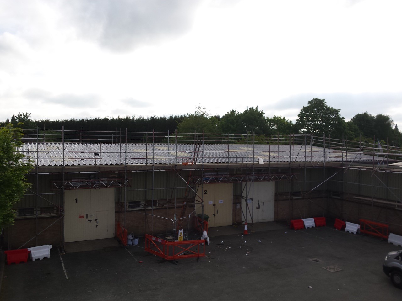 Tamworth Scaffolding: Commercial Project - Commercial Re-roofing
