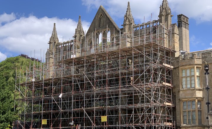 Tamworth Scaffolding: NEWSTEAD ABBEY: FREE STANDING IN MORE WAYS THAN ONE