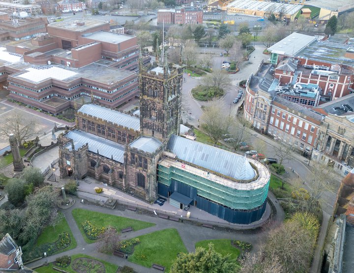 Tamworth Scaffolding: ST PETER’S CHURCH WOLVERHAMPTON: A DESIGN CLASSIC