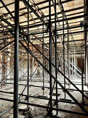 Tamworth Scaffolding: Listed barn Maxstoke - Heritage Listed barn Maxstoke
